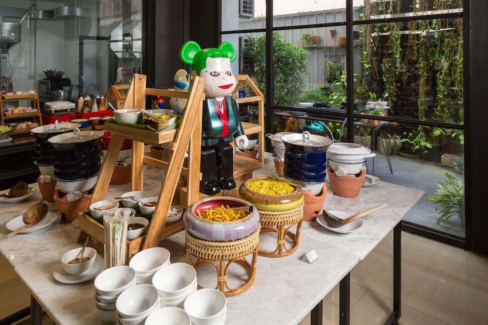 The Core Gallery Hotel Chiang Mai Extérieur photo