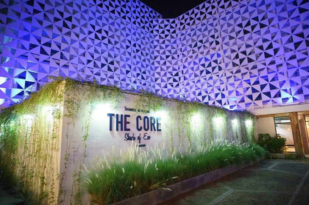 The Core Gallery Hotel Chiang Mai Extérieur photo